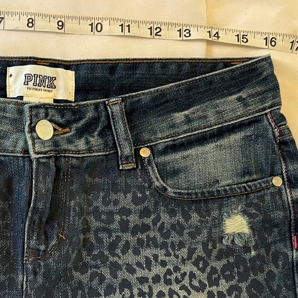 Victoria's Secret Pink Denim Cheeky Leopard Cut-off Shorts Distressed Cheetah - Picture 6 of 10